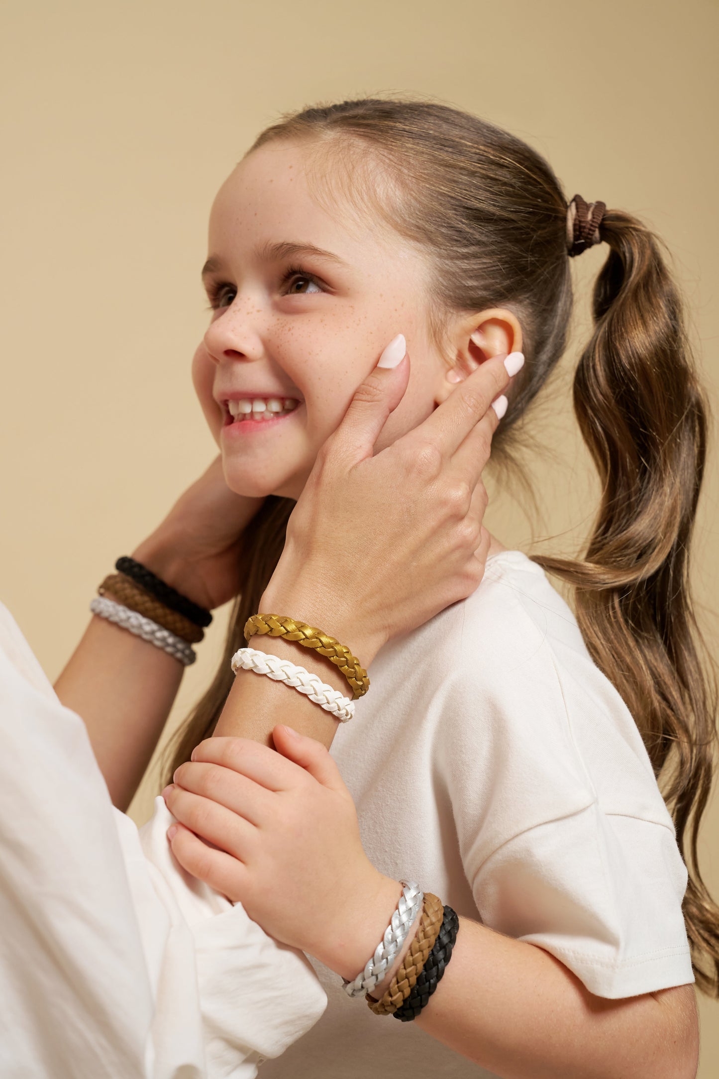 Repellent Bands – Pack of 5 (Black, Brown, White, Gold, Silver)